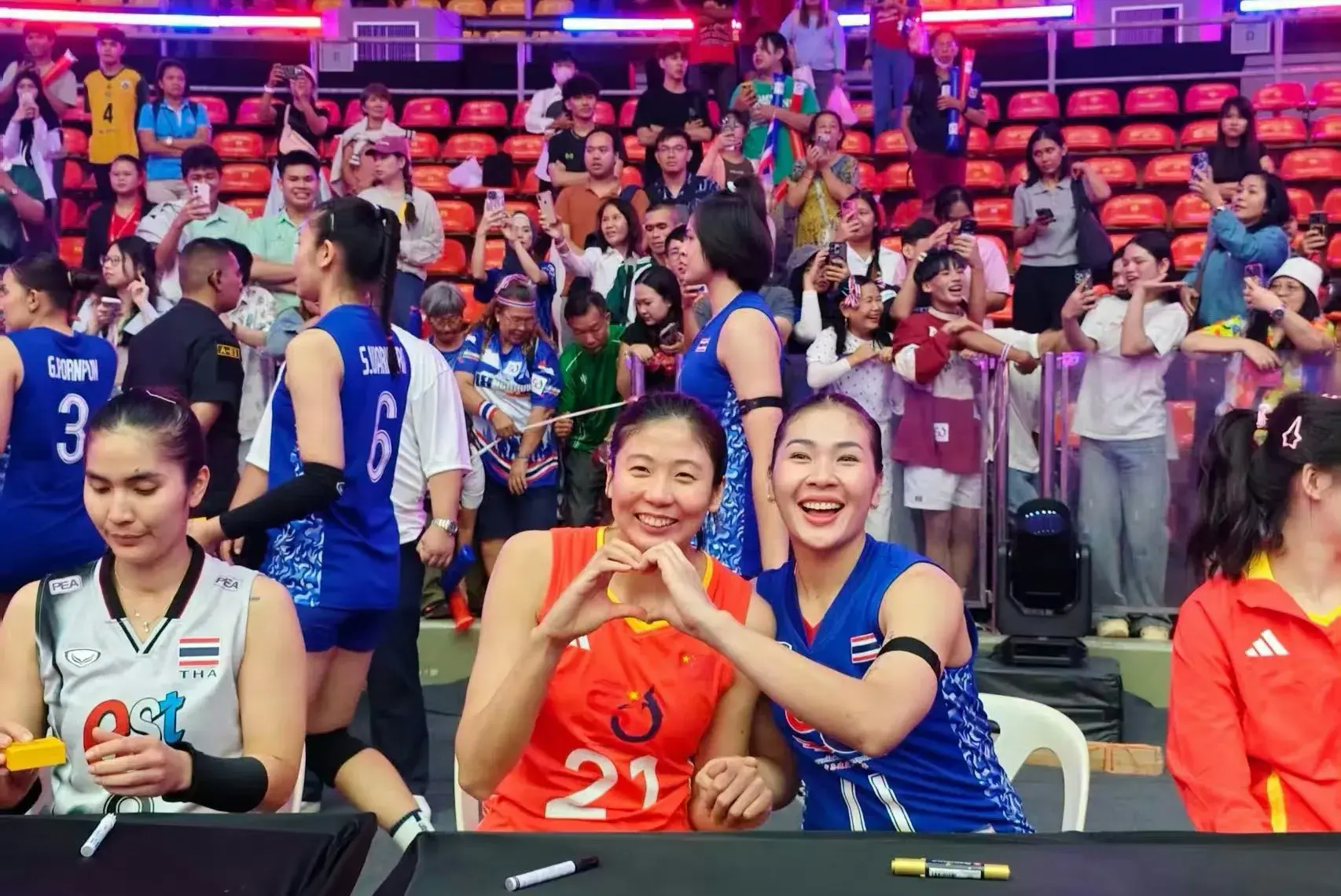 div, 中国女排享