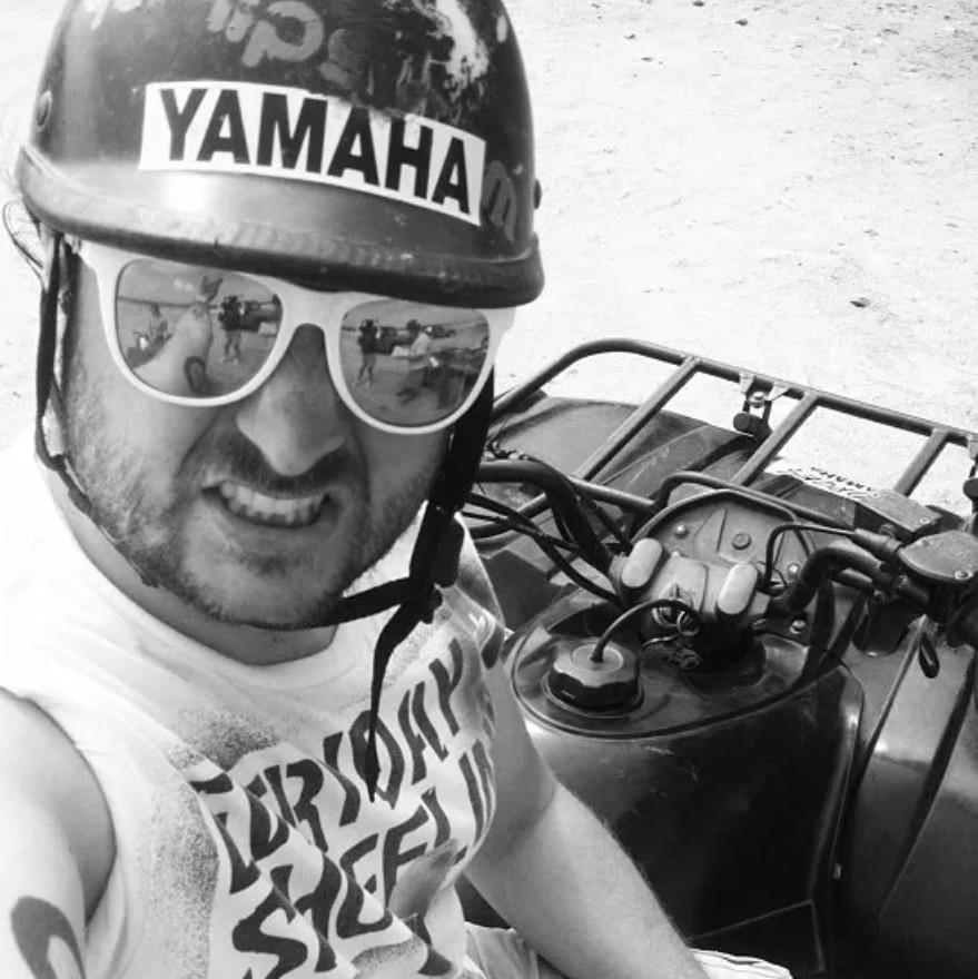 岁的时候, Block, 亿英镑从E 岁的时候, Block, 亿英镑从E