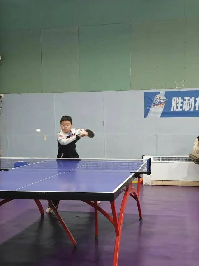 激烈角逐, img 激烈角逐, img